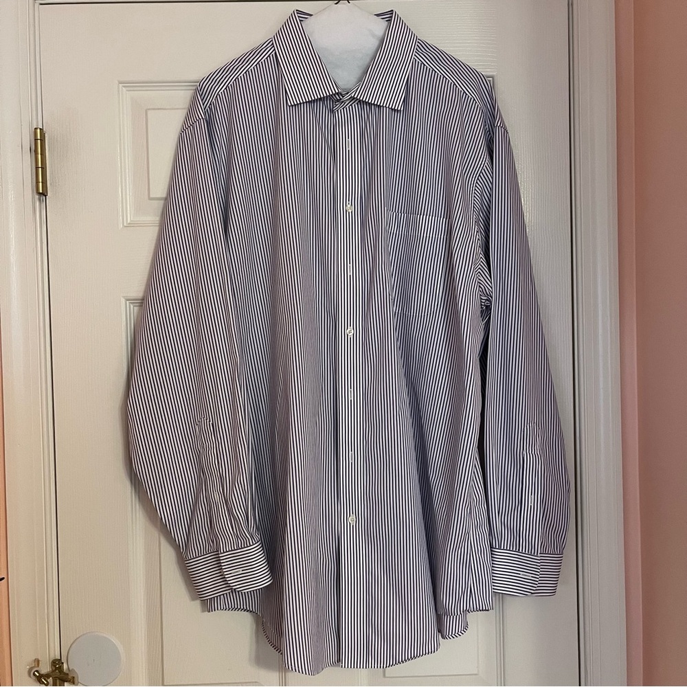 Jos. A. Bank Traveler’s Collection Tailored Fit Purple Stipe Size 17.5-35